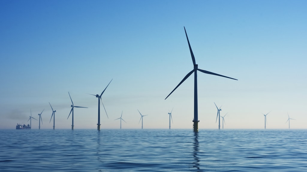 Plug Power Projects $2 Green Hydrogen Despite $500 Million Cash Burn